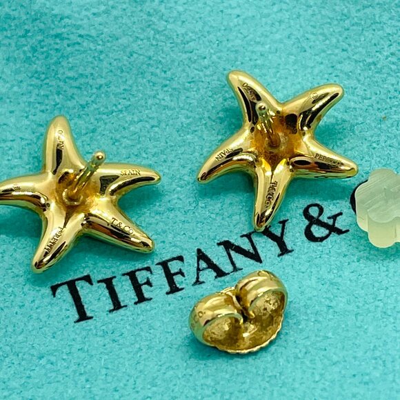 Tiffany & Co. 18K Gold Elsa Peretti 12mm Starfish Earrings (One Back Missing) - Picture 3 of 15